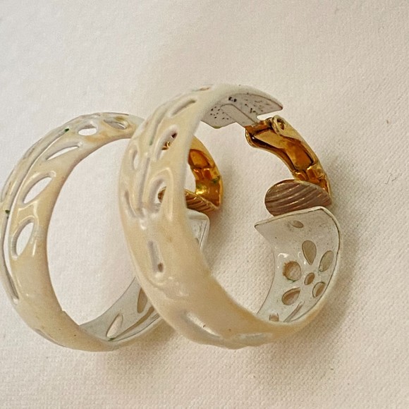 L.H. Segal California  White Over Gold Tone Huggie Hoop Earrings Clin On - Picture 1 of 5